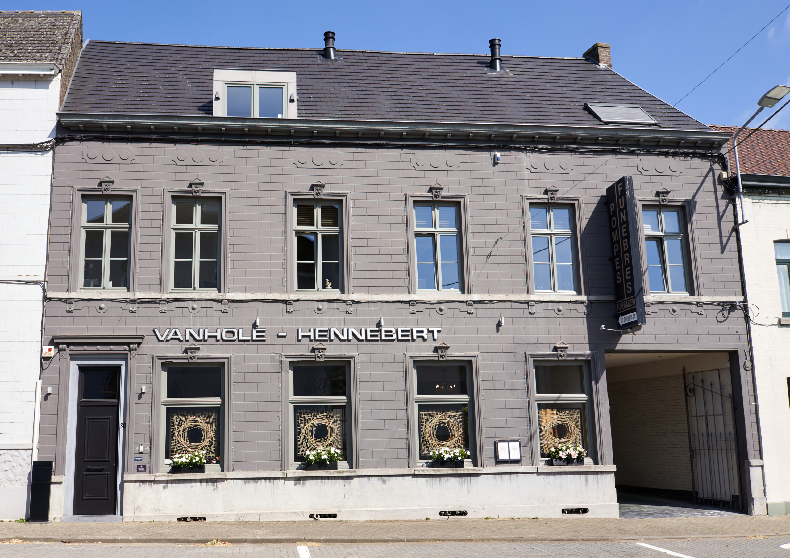 centre-funeraire-andre-vanhole-frasnes (15)